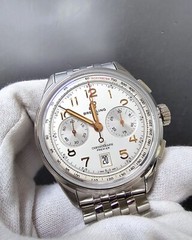 BREITLING Premier B01 Chronograph 42MM Cream Dial Men’s Watch AB0145211G1A1