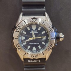 SEIKO PULSAR Solar Diver 200m Waterproof Stored in a Dehumidifier