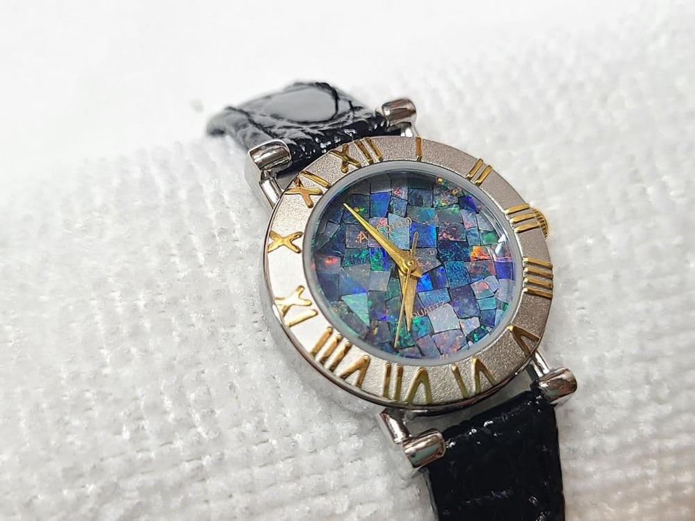 Quartz Watch Opal Dial Roman Numeral Index Brand 110