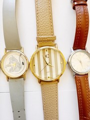 Lot of 8 Women’s Fashion Watches Mixed Brands Quartz Untested Sold As-Is