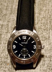 Movado Ladies Stainless Wrist Watch Black Dial Ref. 84 E9 1860 ~New Battery~