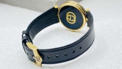Vintage 1980s GUCCI Stack Gold Enamel Black Dial watch runs Women’s Leather