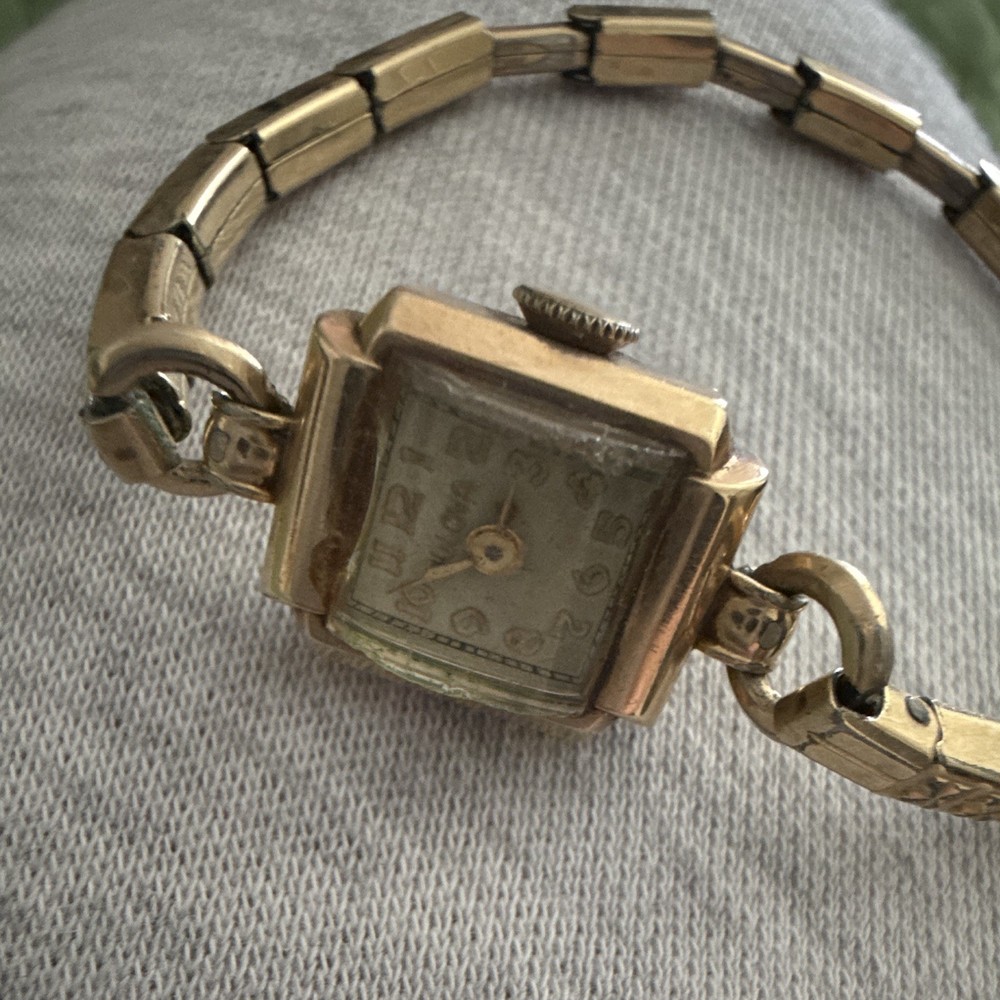 Vintage Bulova Ladies 10k Gold Filled Watch