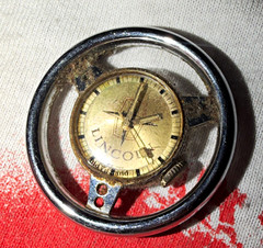 Lincoln Manual Wind 17J Gold Dial Round Silver Tone Metal Dress Wristwatch