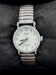 Acqua Quartz Women’s Watch | Working | New Battery | Stretch Band