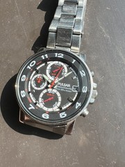 Pulsar V657-7070 Chronograph Men’s Quartz Watch Black Dial Stainless Steel