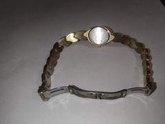 Waltham Women’s Vintage Quartz Oval Analog Watch Gold-Tone White Dial Bracelet