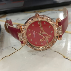 Women’s Red Leather Strap Quartz Watch Round Dial Casual Fashion Used Working