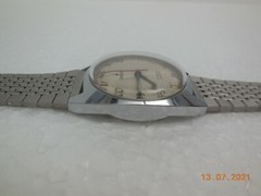 Vintage Swiss Chronosport 17 Jewel Incabloc Watch ~ Stainless Steel Case & Strap