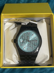 Invicta Men’s Quartz Watch Blue Honeycomb Dial Date Black SS Bracelet w/ Box