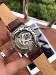 MIDO Commander Automatic Chronometer Day Date Watch 40mm Leather Strap