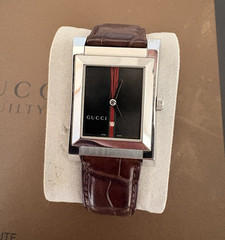Gucci 111M Swiss Made Quartz Date Black/Red Dial Brown Leather