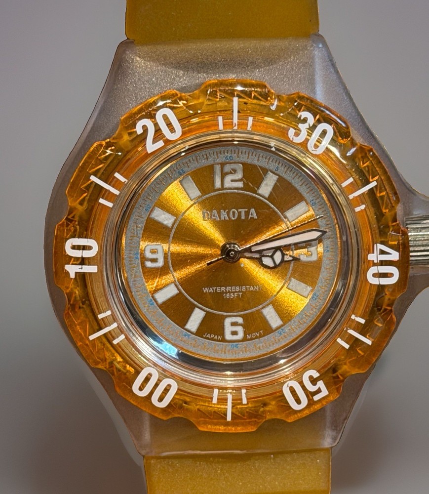 Dakota Jelly Style Quartz Watch Amber Yellow Translucent Silicone Untested