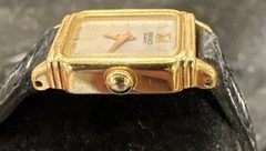 Vintage Seiko 1E 20– 5000 Women’s Quartz Gold Tone Dress Watch Black