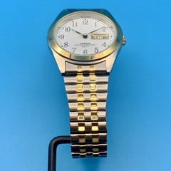 Men’s Dress Quartz Wristwatch Day/Date Two Tone Japan Movt Working New Battery