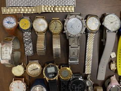 Vintage to Modern Scrap Watches Lot Mixed Brands Parts Repair Cosmetic Watches E