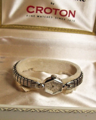 Hexagonal Croton 17J Swiss Mechanical Ladies Watch w/Box 10K Gold RGP Runs Nice