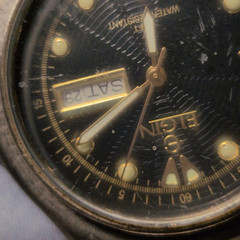 Elgin FCC019 Mens Quartz Day-Date Two-Tone SS Bracelet Black Dial 50m
