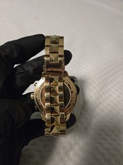 Michael Kors RUNWAY MERCER MK-6712 Quartz Chronograph Date