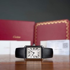 2025 Complete Set Large 25.5mm x 33.7mm Cartier Tank Must WSTA0109