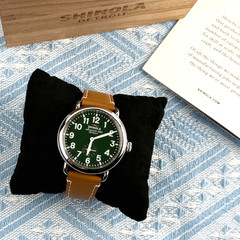 New Shinola The Runwell Green Dial Tan Leather Strap Quartz Men’s Watch 41mm
