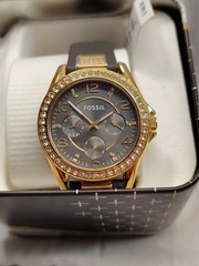Fossil Watch Es3888 Brand New In The Box Will Require New Battery