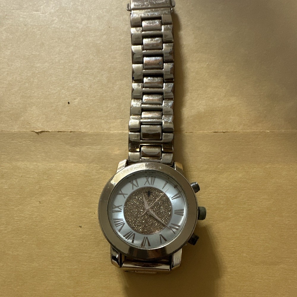 Women’s Analog Silver Tone Round Metal Bracelet Watch Roman Silver Dial 12-Hr