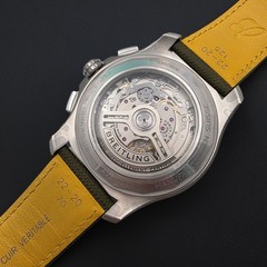 Breitling Avenger AB0147101L1A1