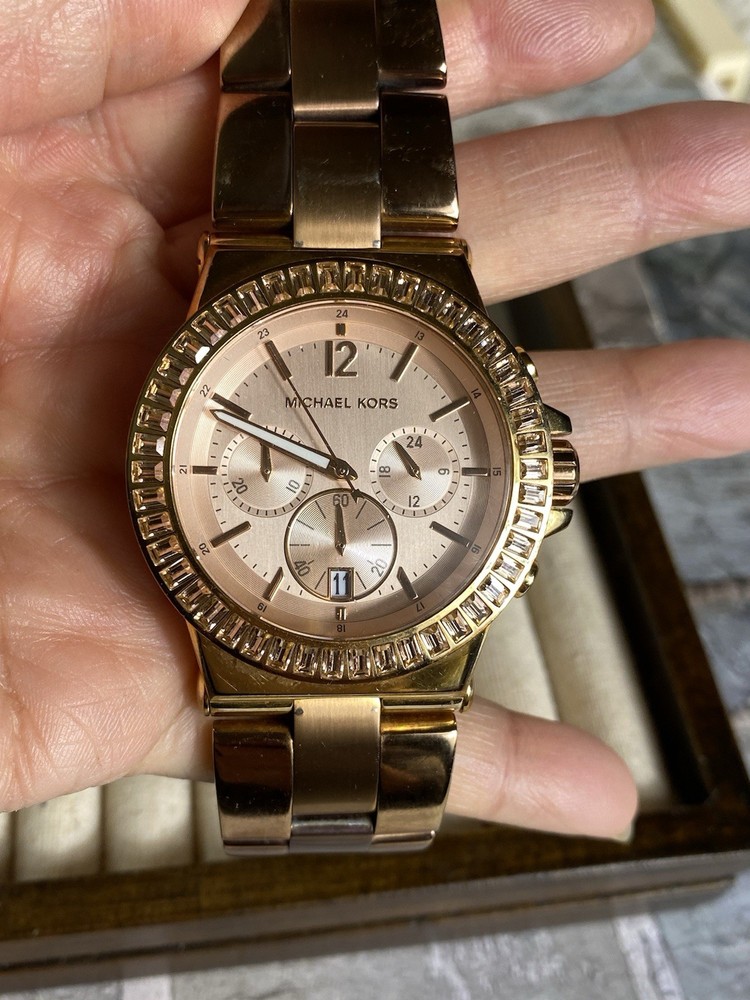 MICHAEL KORS MK-5412 ROSE GOLD DAY/DATE UNISEX WATCH NEW BATTERY INSTALLED GUC