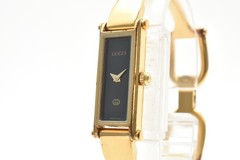 Vintage GUCCI 1500L Gold Black Dial 12mm Women’s Vintage Watch From JAPAN