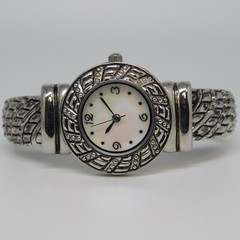 FMD FMDCT366 Cuff Bracelet Quartz Analog Women’s Watch Sz. 5 3/4″ New Battery