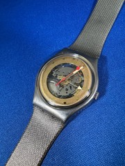 Vintage 1988 Swatch Watch GX102 “Golden Sphere” Original Extremely Rare, Nice!