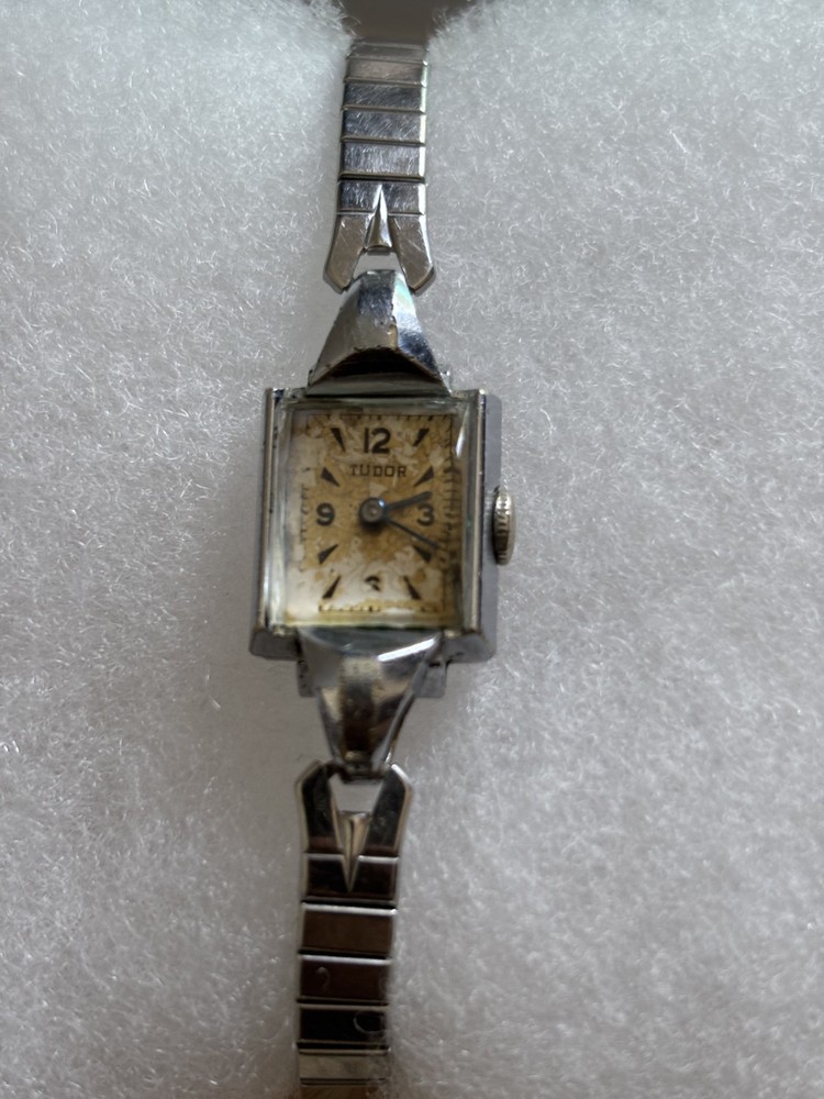 Vintage Tudor Swiss Ladies Watch Manual Wind Cocktail Watch