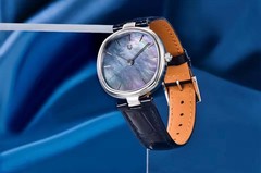 Pagani Design PD-1825 White Leather Quartz Women’s Watch