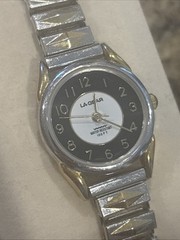 LA GEAR ladies Two Tone Stainless Steel Stretch Band Quartz Watch Untested As Is