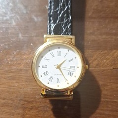 Quartz Analog Dress Watch Gold Tone Case White Dial Roman Numerals Black Leather