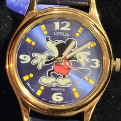 Vintage Disney by Lorus Mickey Mouse Exclamation Watch Ready To Wear | See Video