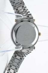 GUCCI 9000L Quartz Women’s Watch Gold Dial Two Tone Stainless Bracelet 25mm