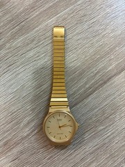 CASIO MQ-24G Women’s Gold Watch (Cheap Casio)