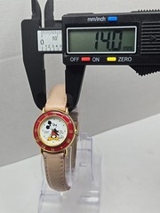 Vintage Lorus Seiko Disney Mickey Mouse Watch Gold Red Pink New Battery Runs