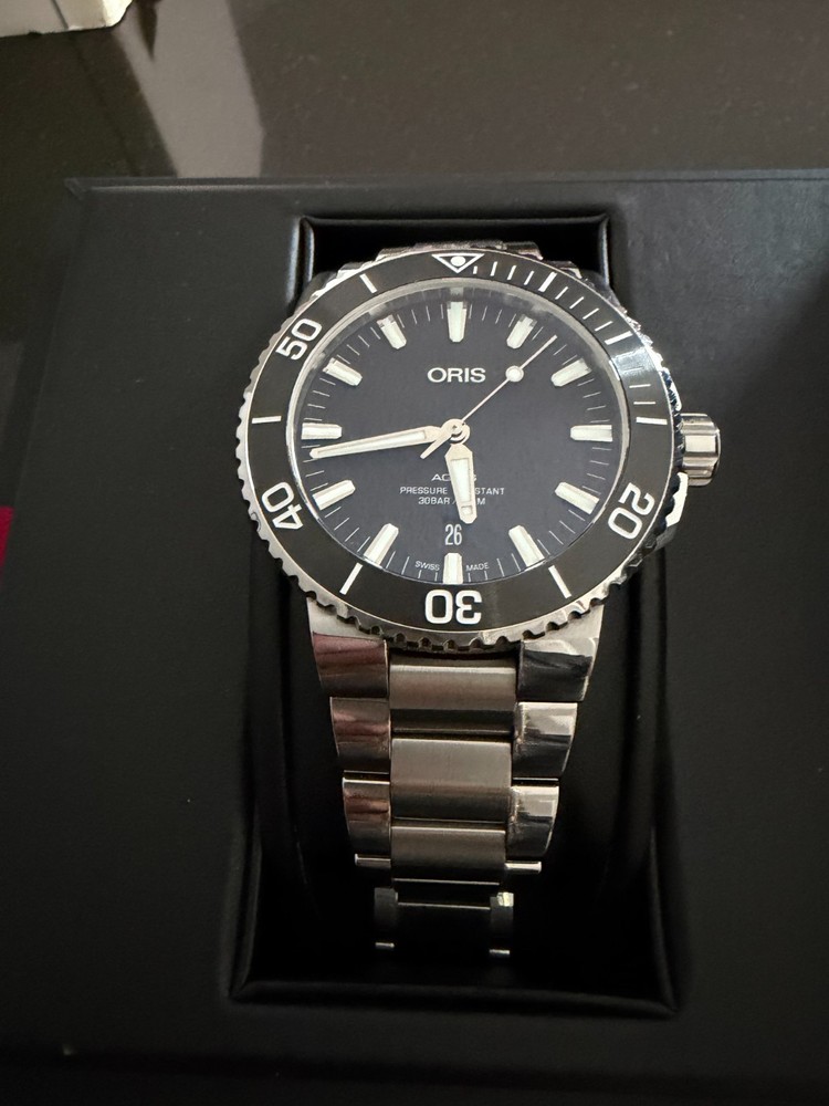 Oris Aquis Date 43.5mm 0R733-7730-4154MB Black Dial Auto Mens Watch in BOX