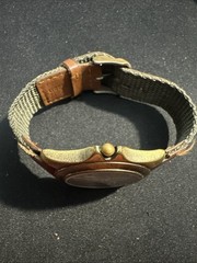 Wilson Embossed 3D Brass Tone Quartz Watch Brown Leather & Green Nylon Band Read