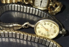 Vintage Watch Lot 2 BULOVA And 1 HAMILTON 1 Galaxie Need Repair