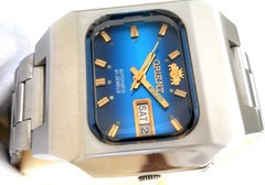 Vintage Orient 3 Star TV Case Blue Metallic Sunburst Dial Automatic Watch 21J