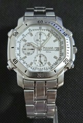 Pulsar by Seiko Y182-5A50 Octagon Alarm Chronograph White Dial Nov 1997
