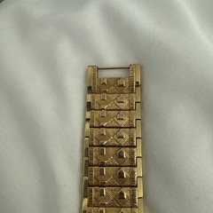 Vintage Elgin Men’s Gold-Tone Tank Watch with Diamond Accent – Model FG286NB