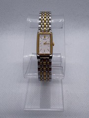 1990 Seiko Women’s Quartz Watch 13mm White Dial Two-Tone Tank Style 2E20-2761