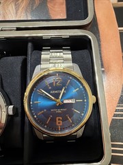 ot of 6 Armitron Men’s Watches with Display Storage Case – Excellent Condition